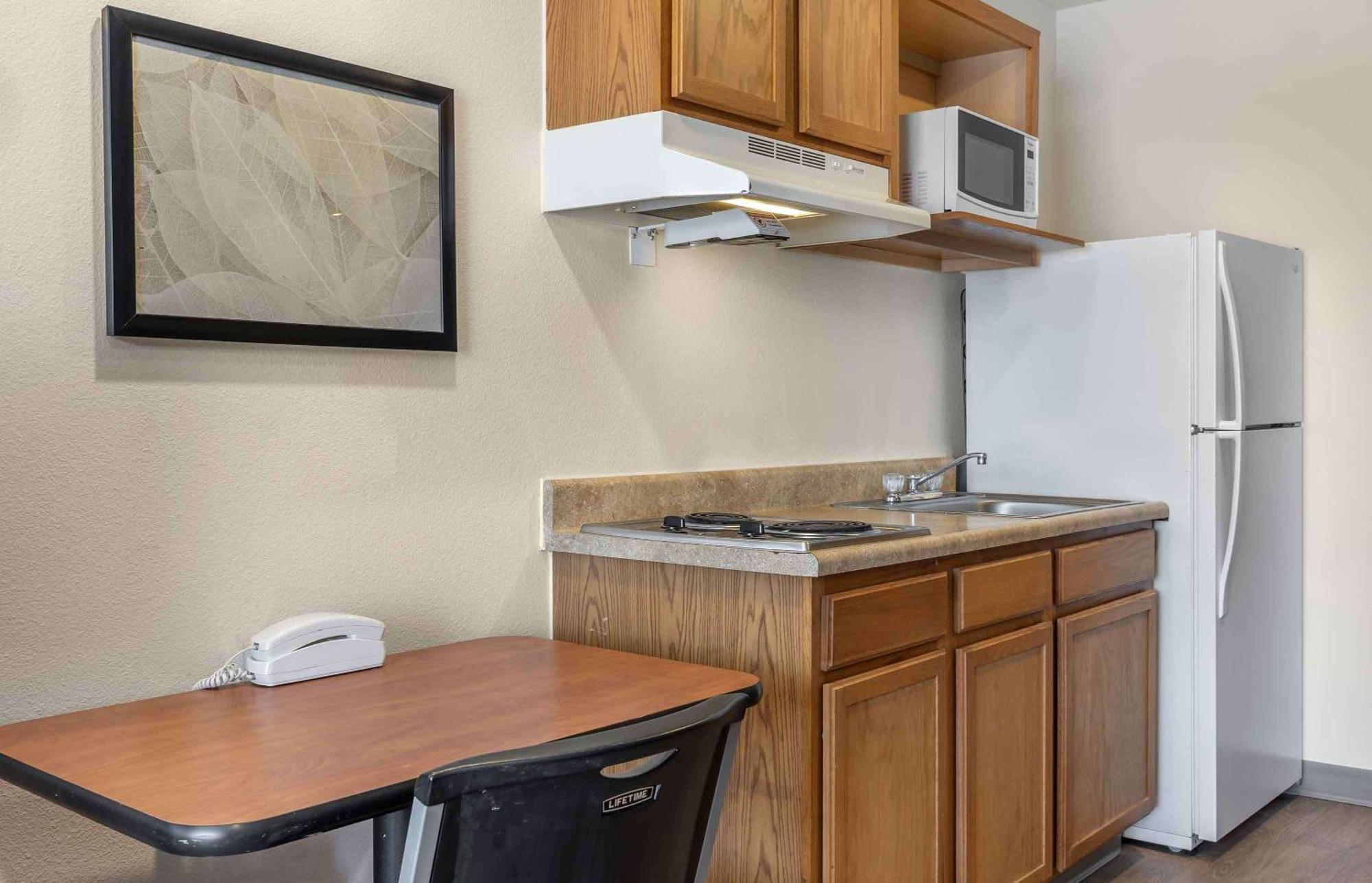 Extended Stay America Select Suites - Wichita - South 외부 사진