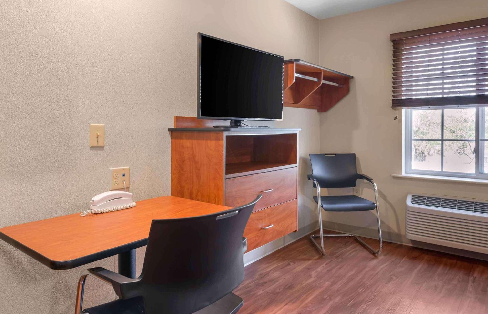 Extended Stay America Select Suites - Wichita - South 외부 사진