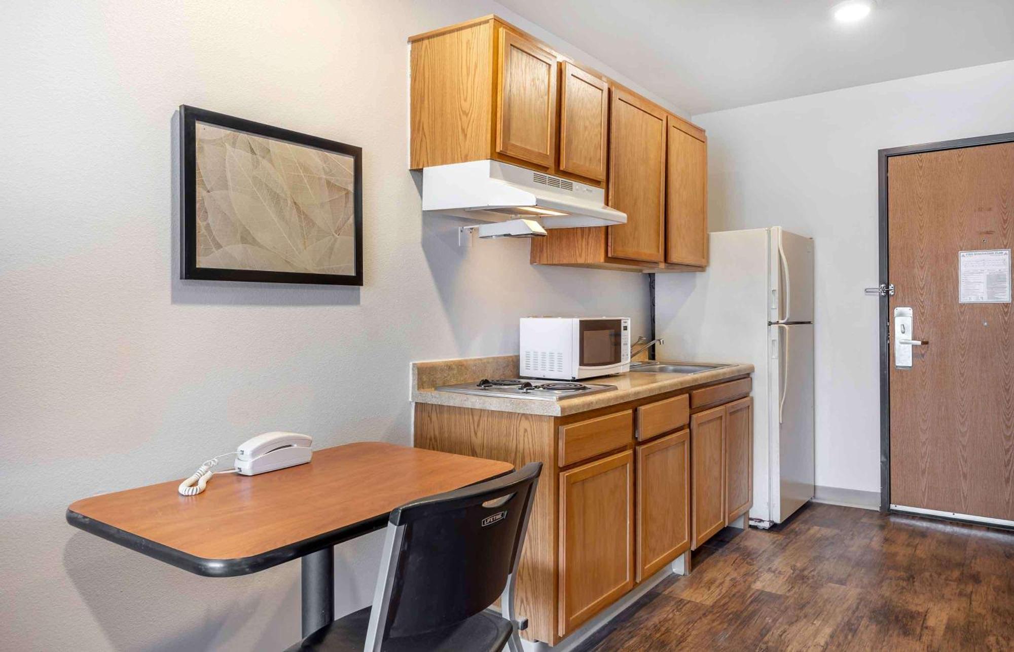 Extended Stay America Select Suites - Wichita - South 외부 사진